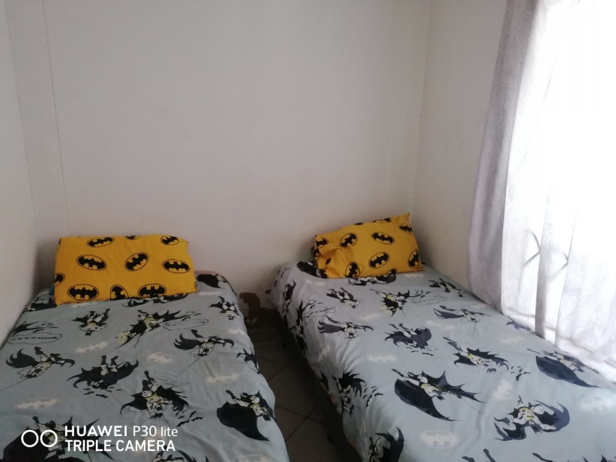 2 Bedroom Property for Sale in Mahube Valley Gauteng