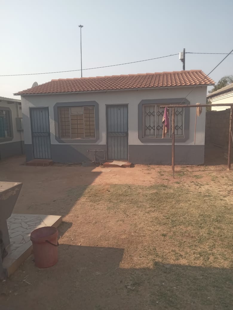 10 Bedroom Property for Sale in Soshanguve P Gauteng