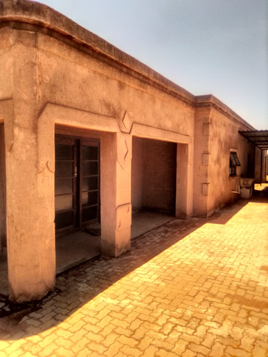 3 Bedroom Property for Sale in Soshanguve P Gauteng