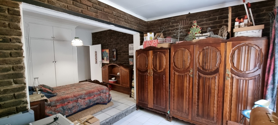 3 Bedroom Property for Sale in Mooilande Gauteng