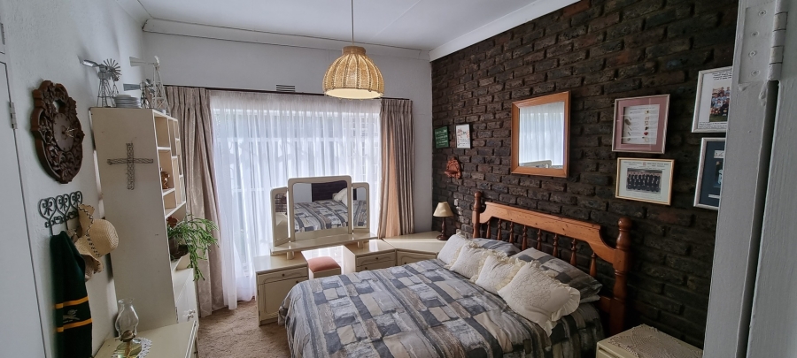 3 Bedroom Property for Sale in Mooilande Gauteng