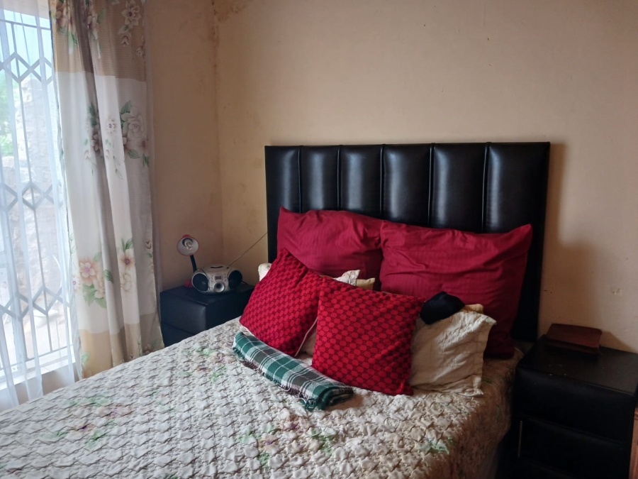 2 Bedroom Property for Sale in Soshanguve UU Gauteng