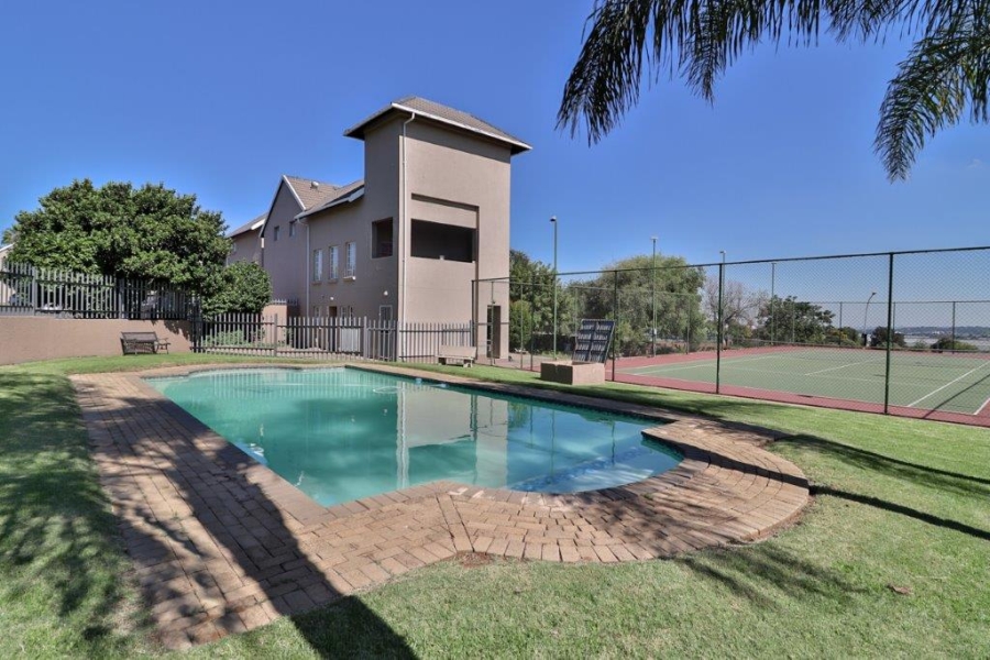2 Bedroom Property for Sale in Eden Glen Gauteng