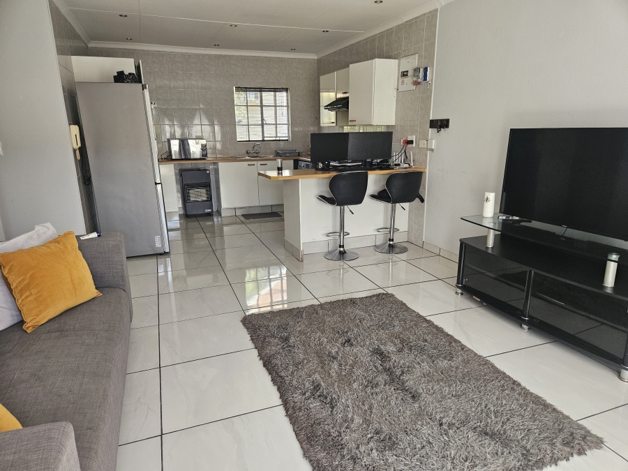 2 Bedroom Property for Sale in Eden Glen Gauteng