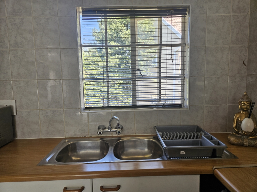 2 Bedroom Property for Sale in Eden Glen Gauteng