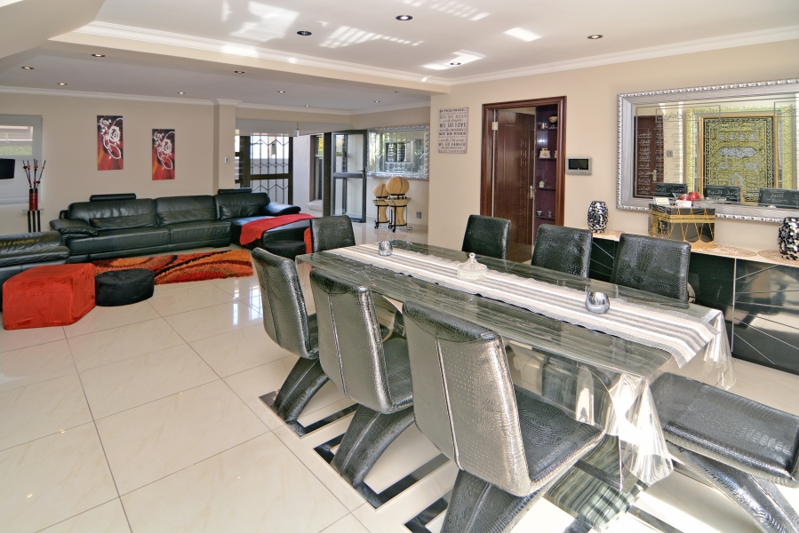 4 Bedroom Property for Sale in Emmarentia Gauteng