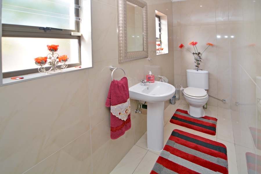 4 Bedroom Property for Sale in Emmarentia Gauteng