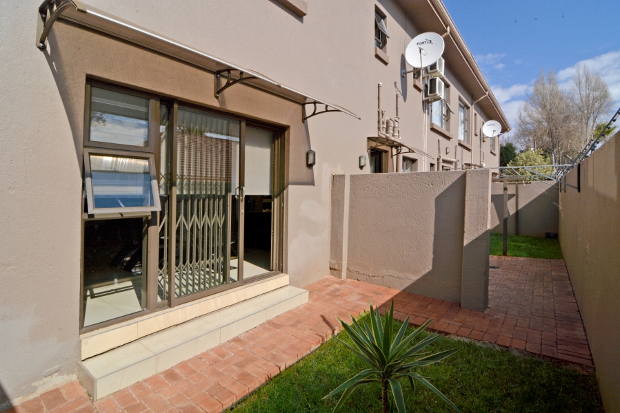 4 Bedroom Property for Sale in Emmarentia Gauteng