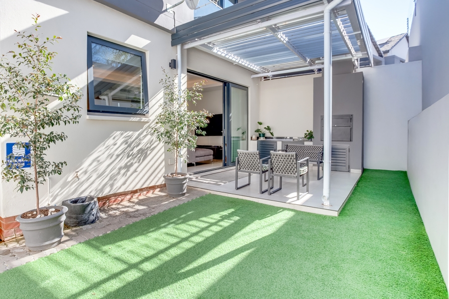 3 Bedroom Property for Sale in Bryanston Gauteng