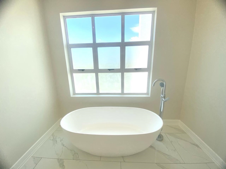 4 Bedroom Property for Sale in River Club Gauteng