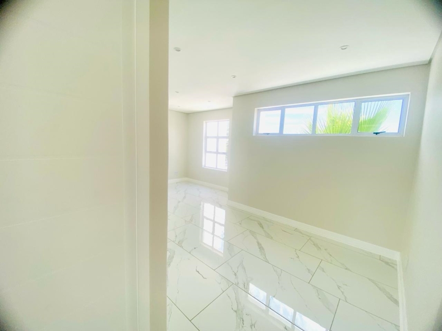 4 Bedroom Property for Sale in River Club Gauteng