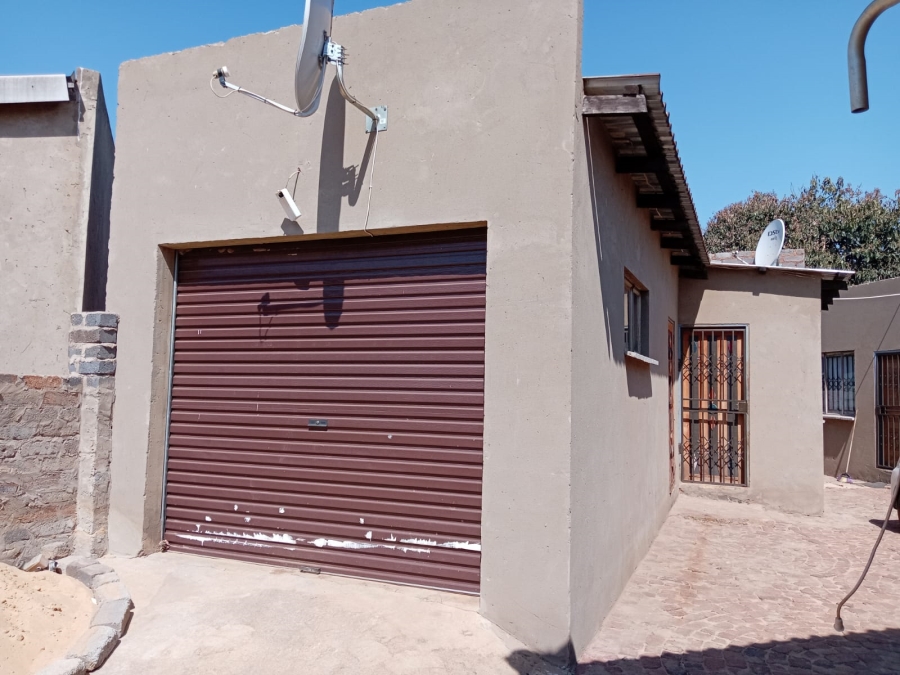 2 Bedroom Property for Sale in Vosloorus Gauteng