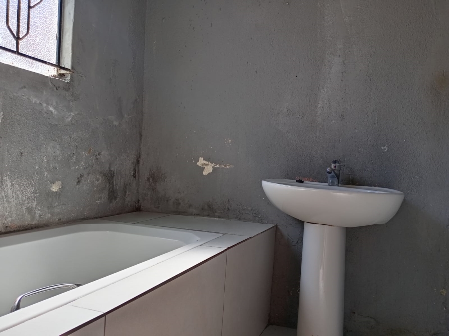 2 Bedroom Property for Sale in Vosloorus Gauteng