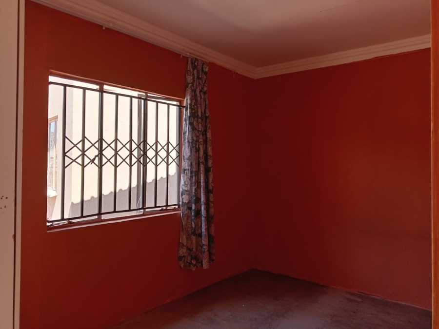 2 Bedroom Property for Sale in Vosloorus Gauteng