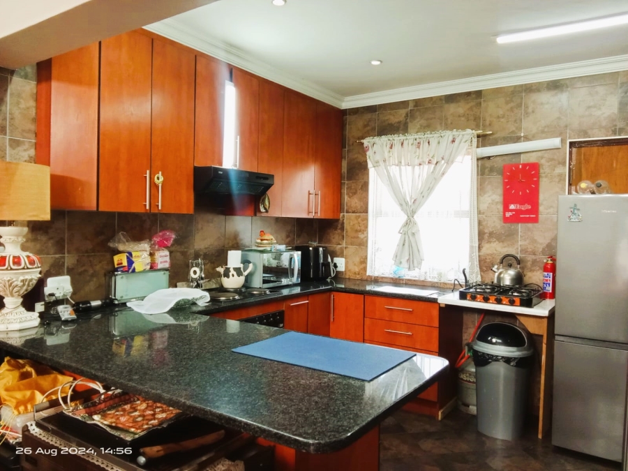 3 Bedroom Property for Sale in Bergsig Gauteng