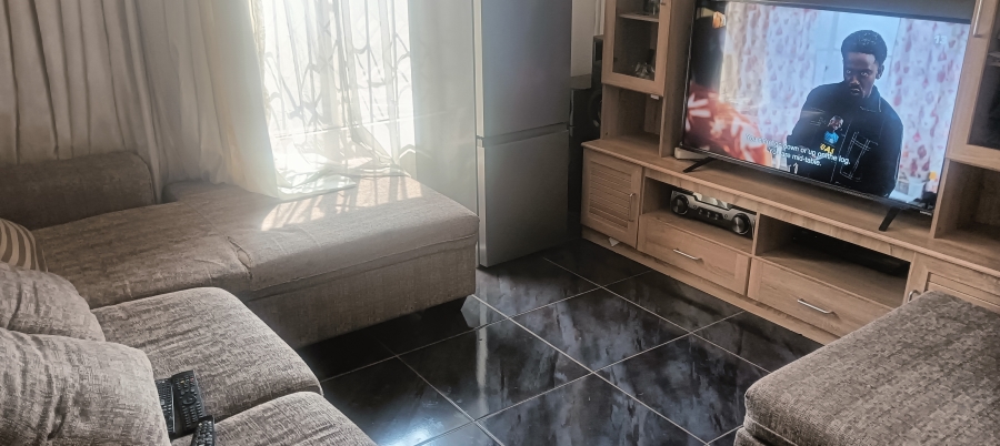 3 Bedroom Property for Sale in Windmill Park Gauteng