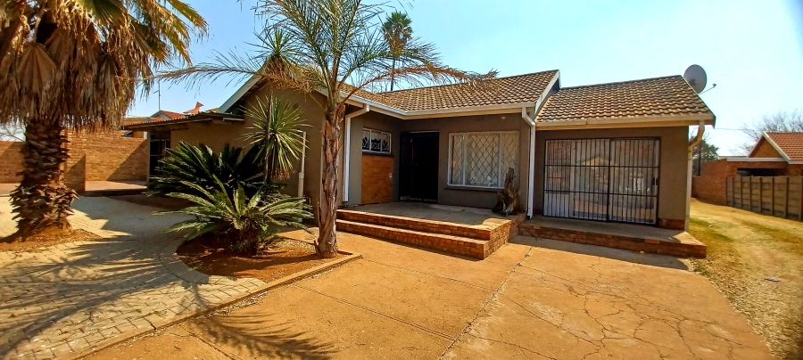 3 Bedroom Property for Sale in Visagie Park Gauteng