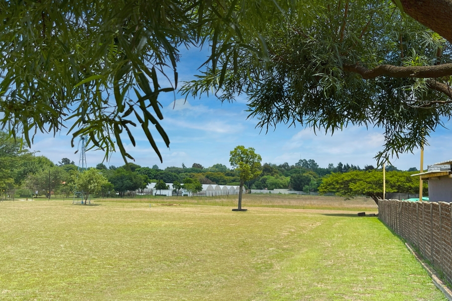 7 Bedroom Property for Sale in Glen Austin Gauteng