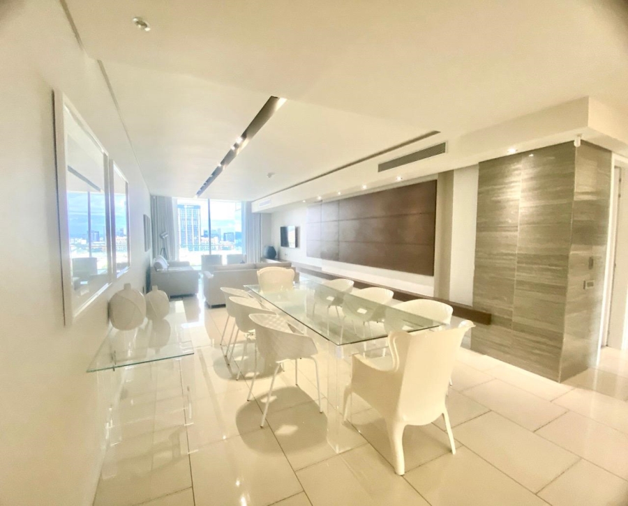 To Let 2 Bedroom Property for Rent in Sandhurst Gauteng