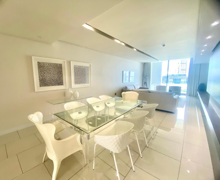 To Let 2 Bedroom Property for Rent in Sandhurst Gauteng