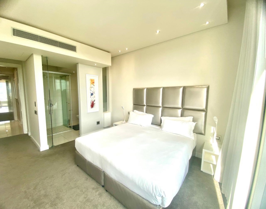 To Let 2 Bedroom Property for Rent in Sandhurst Gauteng