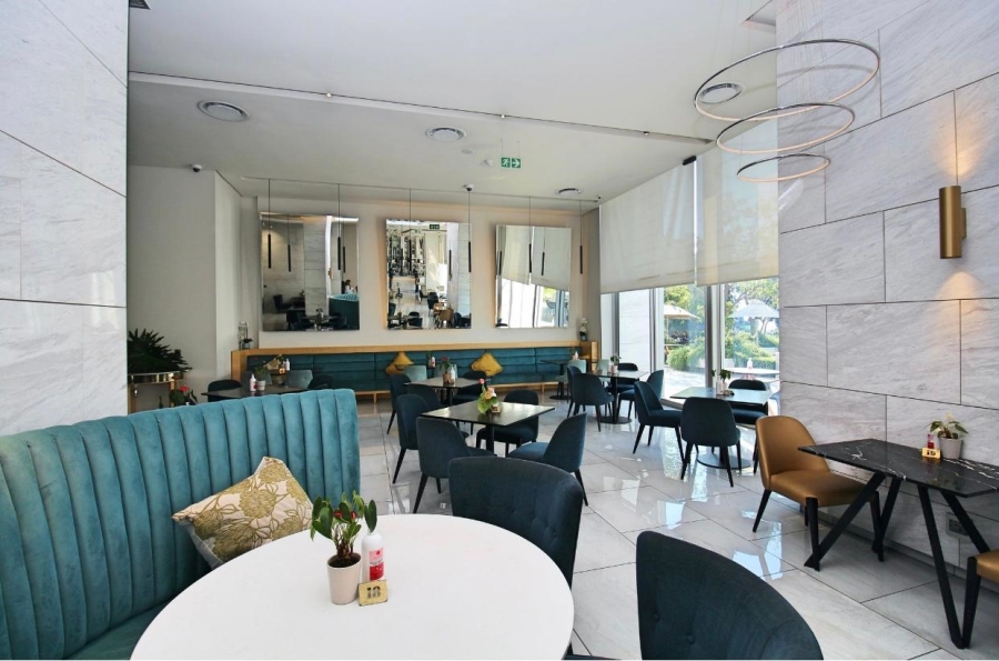 To Let 2 Bedroom Property for Rent in Sandhurst Gauteng