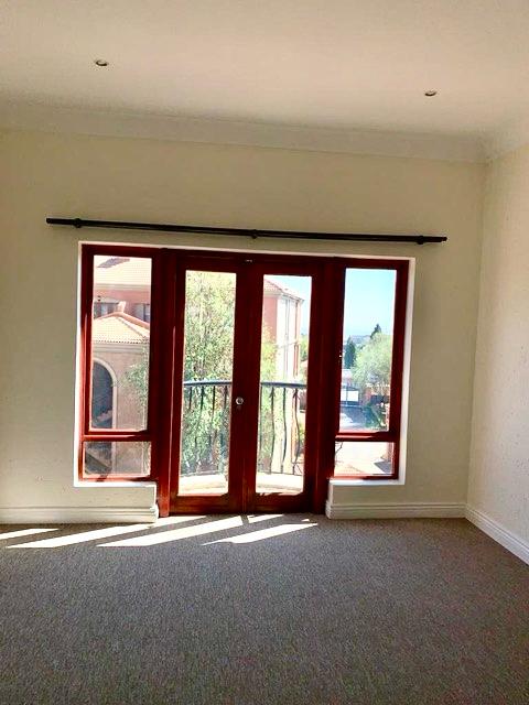 To Let 2 Bedroom Property for Rent in Morningside Gauteng