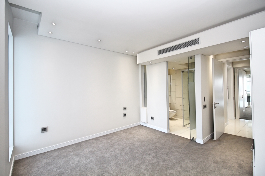 2 Bedroom Property for Sale in Sandhurst Gauteng