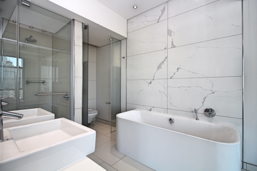 2 Bedroom Property for Sale in Sandhurst Gauteng