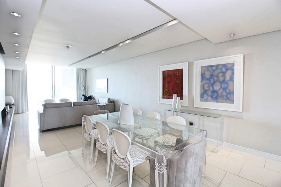 To Let 2 Bedroom Property for Rent in Sandhurst Gauteng