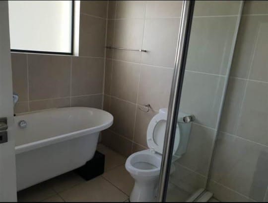 To Let 3 Bedroom Property for Rent in Modderfontein Gauteng