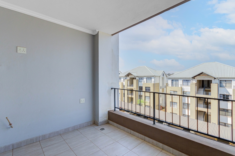 3 Bedroom Property for Sale in Wilgeheuwel Gauteng