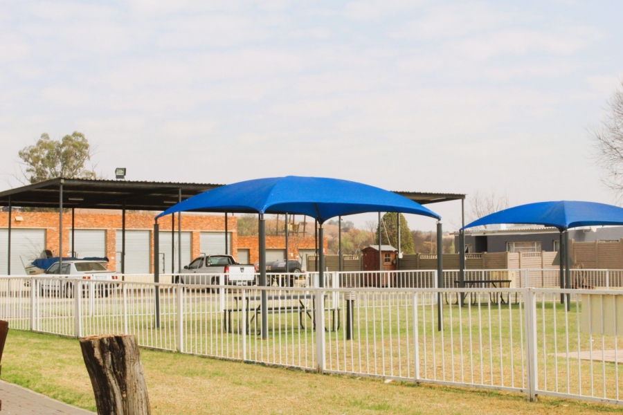 4 Bedroom Property for Sale in Lochvaal Gauteng