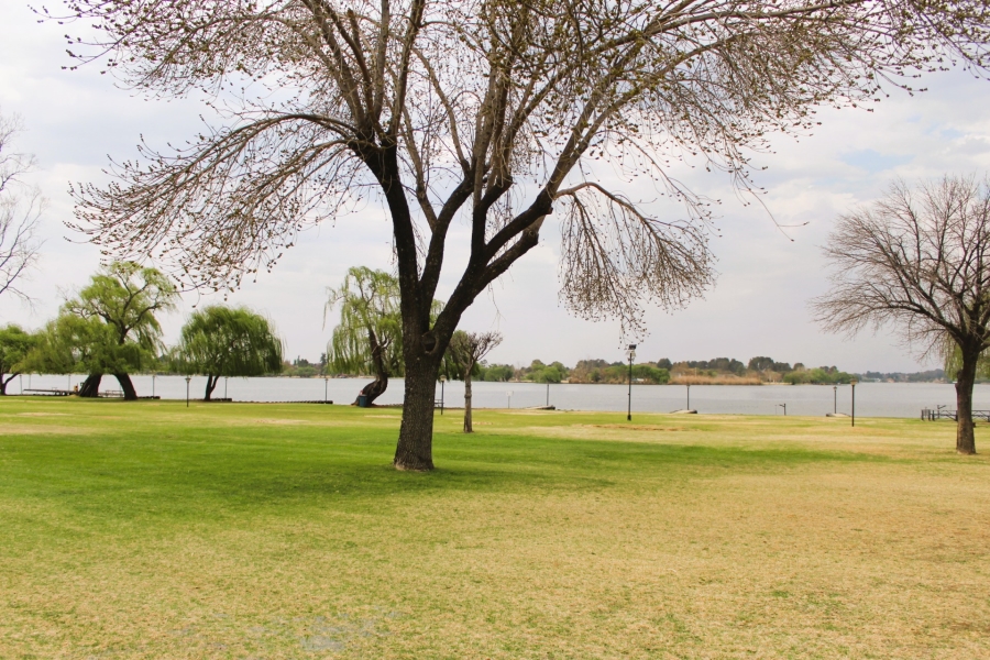 5 Bedroom Property for Sale in Lochvaal Gauteng