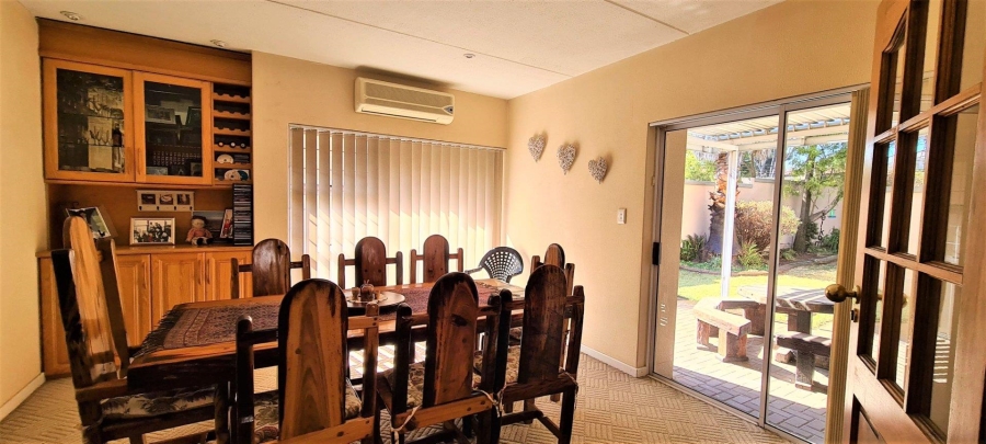 3 Bedroom Property for Sale in Three Rivers East Gauteng