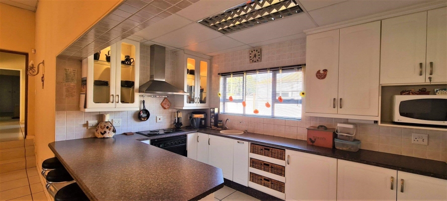 3 Bedroom Property for Sale in Three Rivers East Gauteng