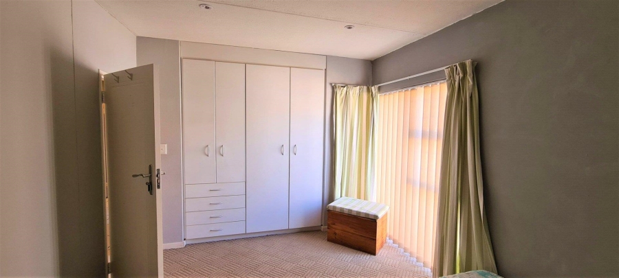 3 Bedroom Property for Sale in Three Rivers East Gauteng