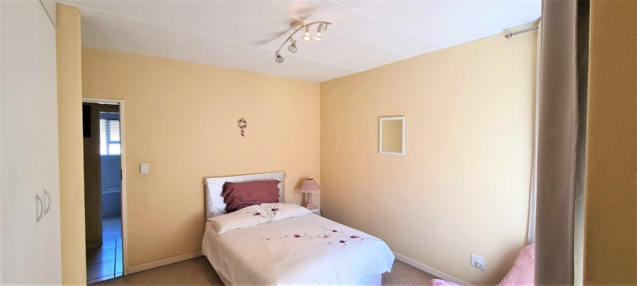 3 Bedroom Property for Sale in Three Rivers East Gauteng