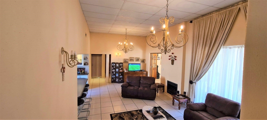 3 Bedroom Property for Sale in Three Rivers East Gauteng