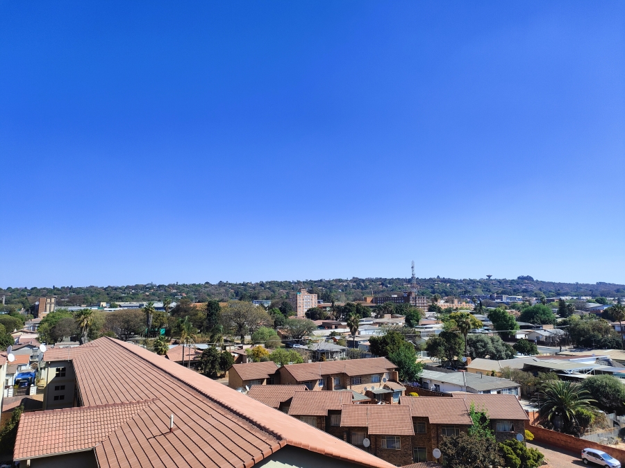 2 Bedroom Property for Sale in Silverton Gauteng