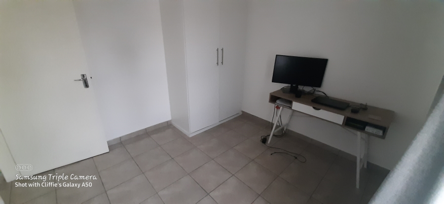 2 Bedroom Property for Sale in Albertsdal Gauteng