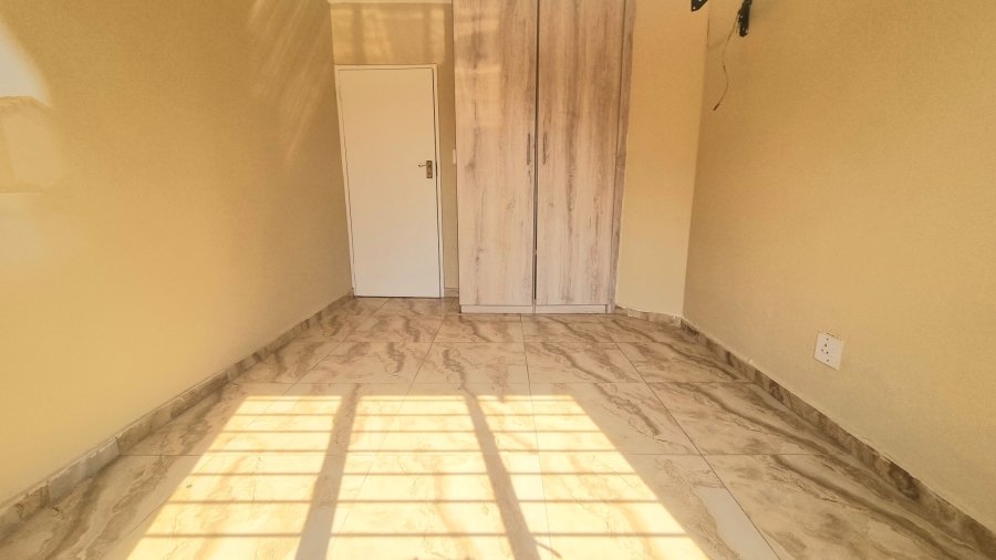 3 Bedroom Property for Sale in Crescent Wood Country Estate Gauteng