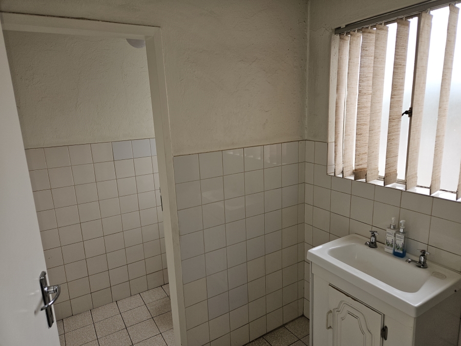 0 Bedroom Property for Sale in Maraisburg Gauteng