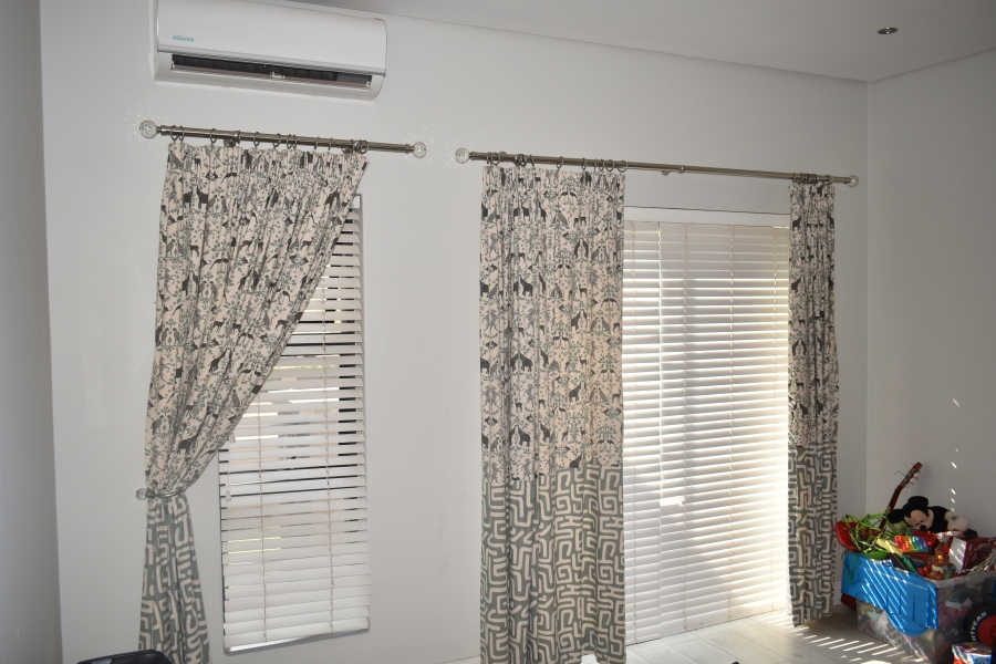 6 Bedroom Property for Sale in Zambezi Country Estate Gauteng