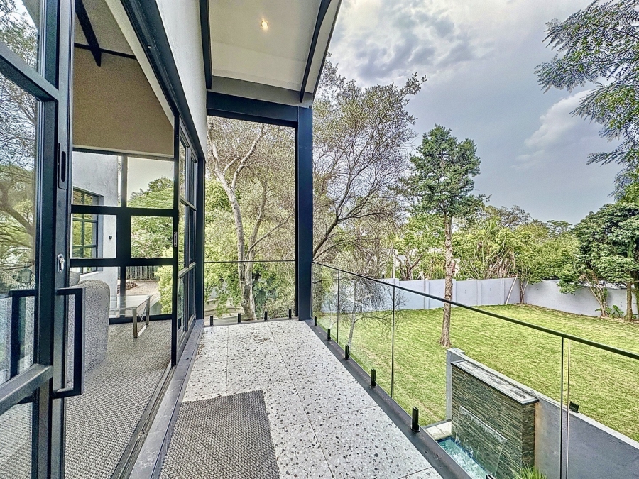 6 Bedroom Property for Sale in Waterkloof Gauteng