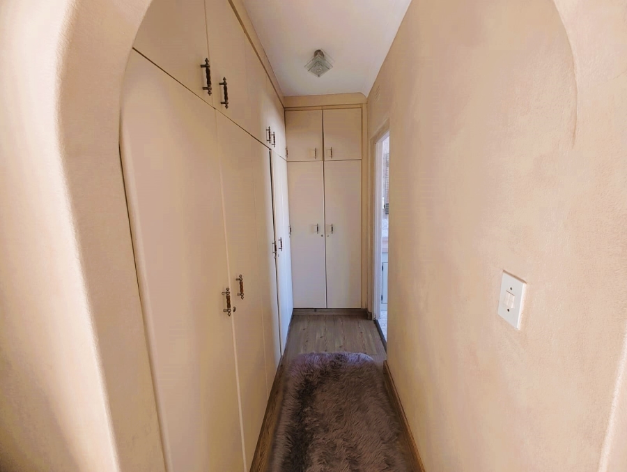 4 Bedroom Property for Sale in Roshnee Gauteng