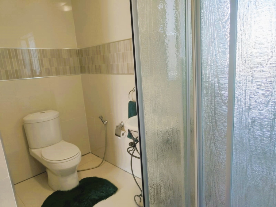 4 Bedroom Property for Sale in Roshnee Gauteng