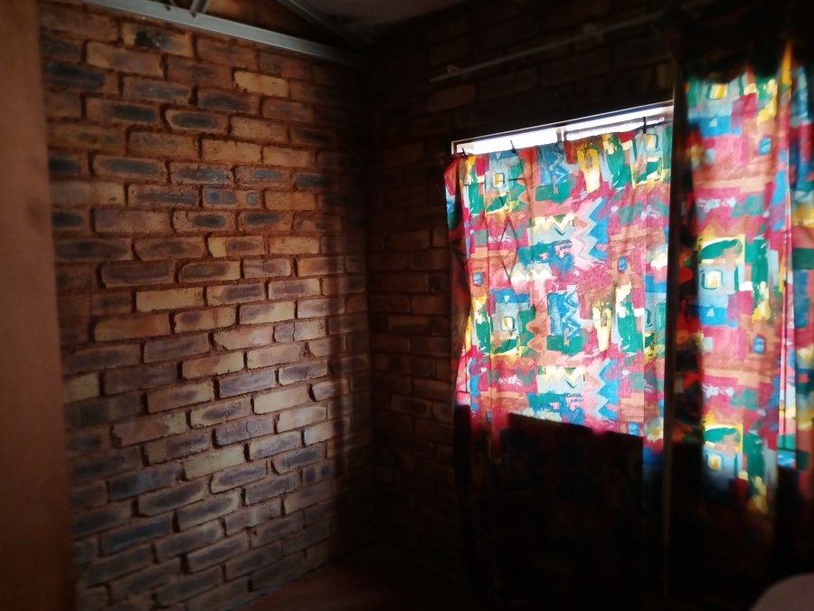 2 Bedroom Property for Sale in Atteridgeville Gauteng