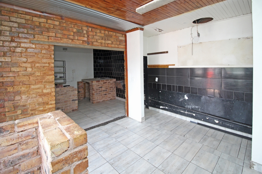 0 Bedroom Property for Sale in Brixton Gauteng