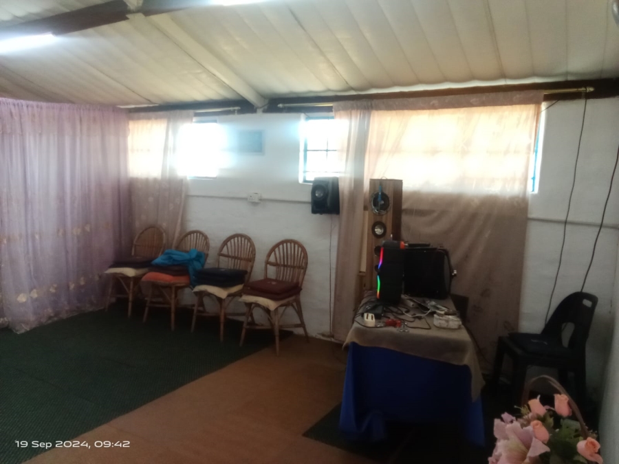 10 Bedroom Property for Sale in Spaarwater Gauteng